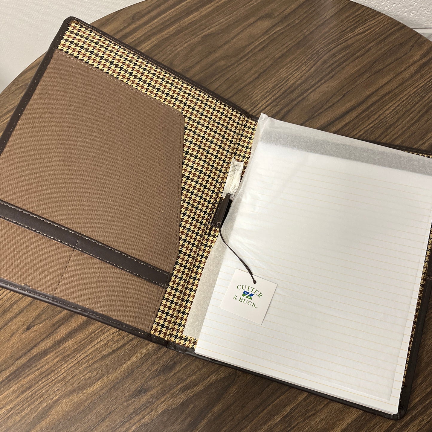 TRB Cutter & Buck Padfolio