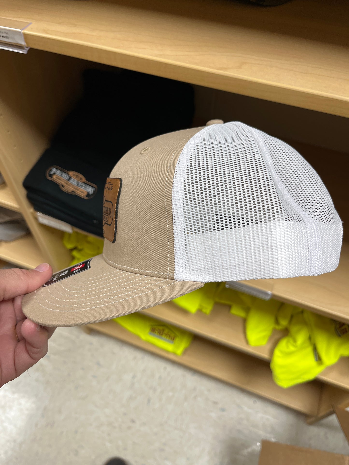 TRB Richardson Hat - Light Brown/White